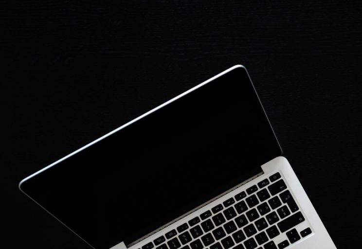 Laptop, Adobe Stock